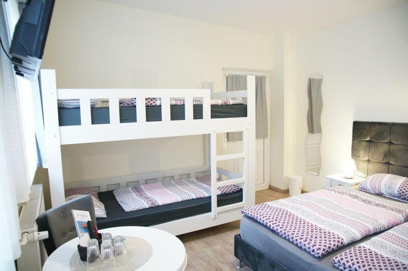 Das Sofa Restaurant-Hotel-Spaetkauf Greifswald Eksteriør bilde