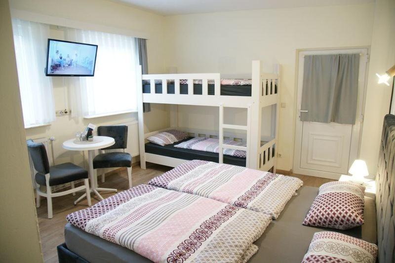 Das Sofa Restaurant-Hotel-Spaetkauf Greifswald Eksteriør bilde